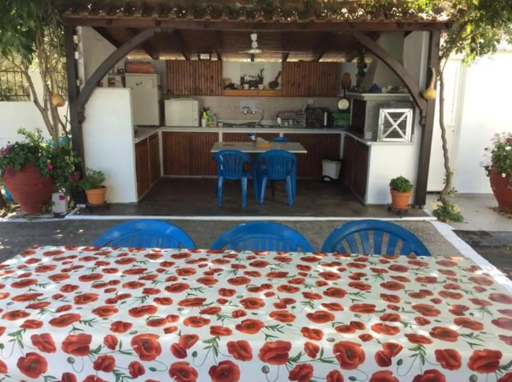 Lila Apartments Vourvourou 0*,