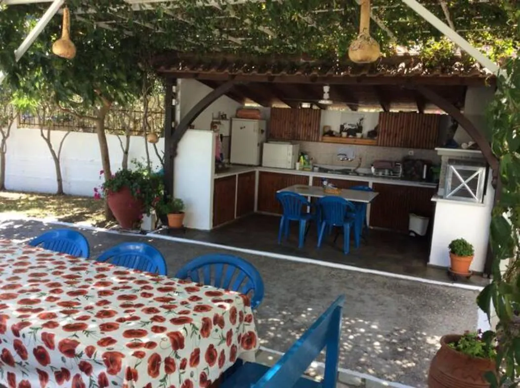 Lila Apartments Vourvourou